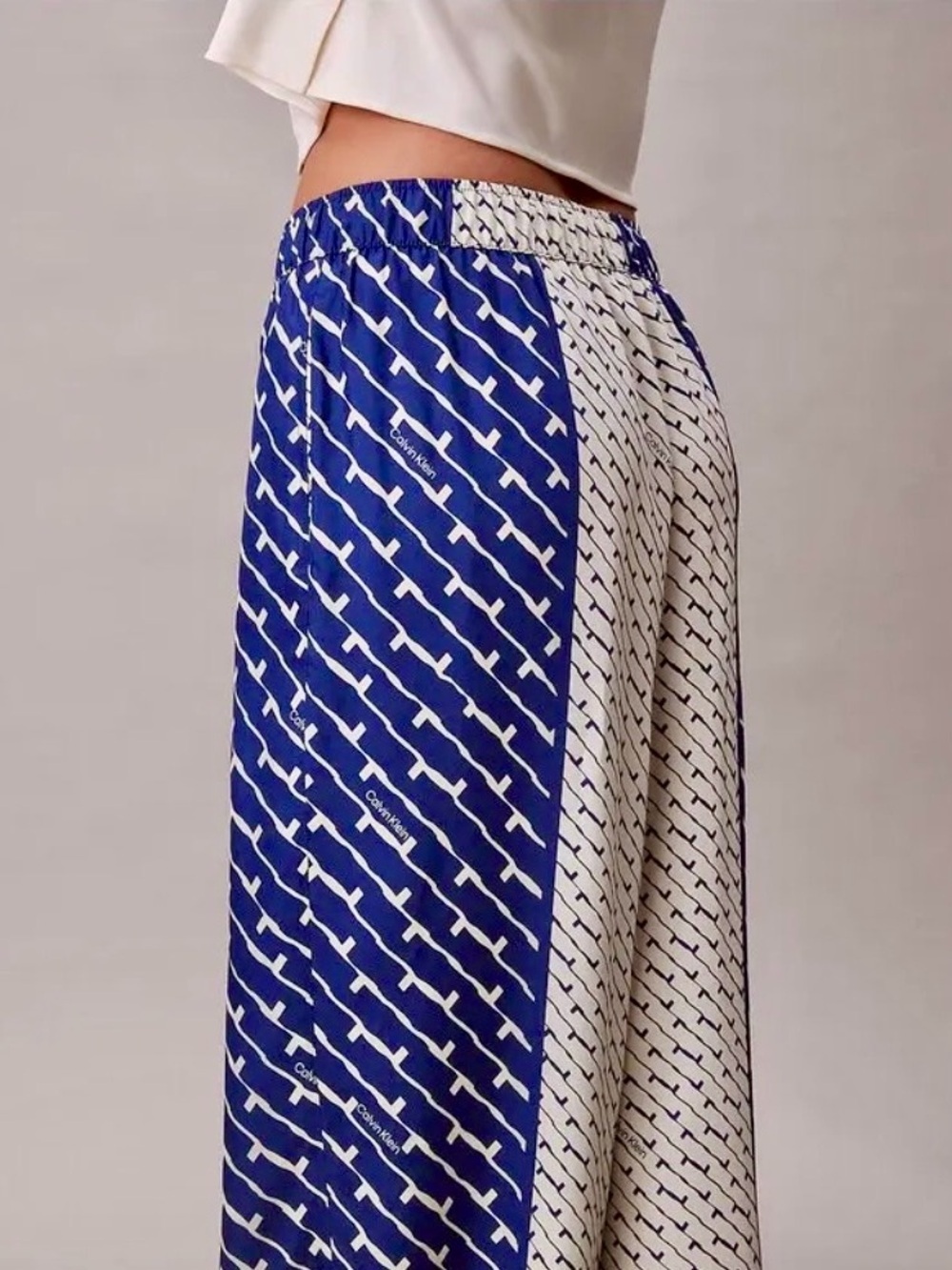 Calvin Klein Blue & White Logo Print Wide Leg Pants Size Small NWT
